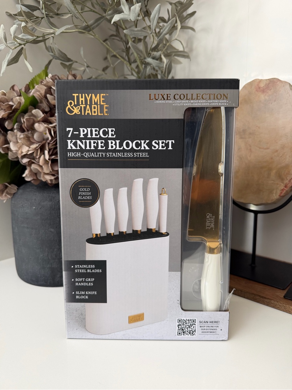 Thyme & Table Luxe Collection 7-Piece Knife Block Set – White & Gold